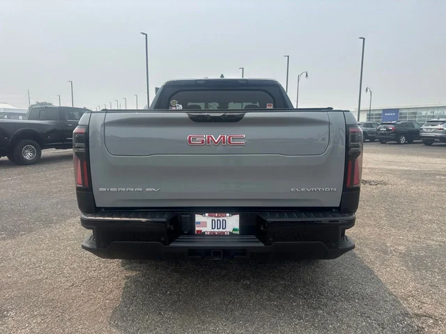 SEMINUEVOS GMC Sierra EV a Estados en autogozo