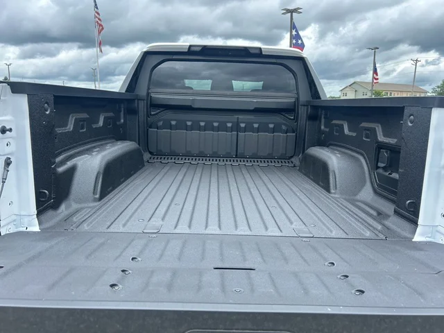 Nuevos GMC SIERRA EV à Estados chez autogozo