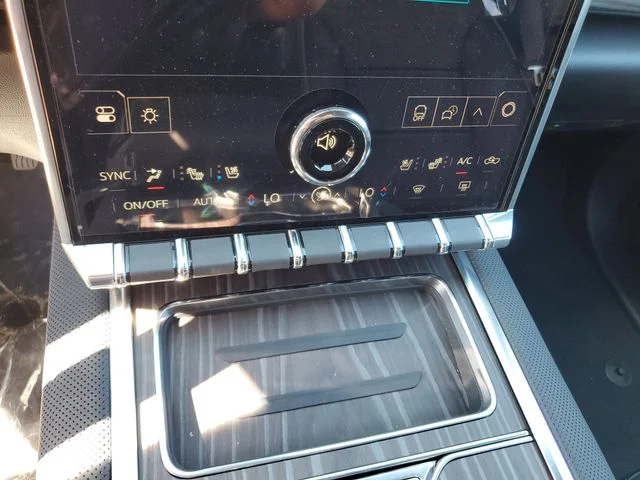 Nuevos GMC SIERRA EV à Estados chez autogozo