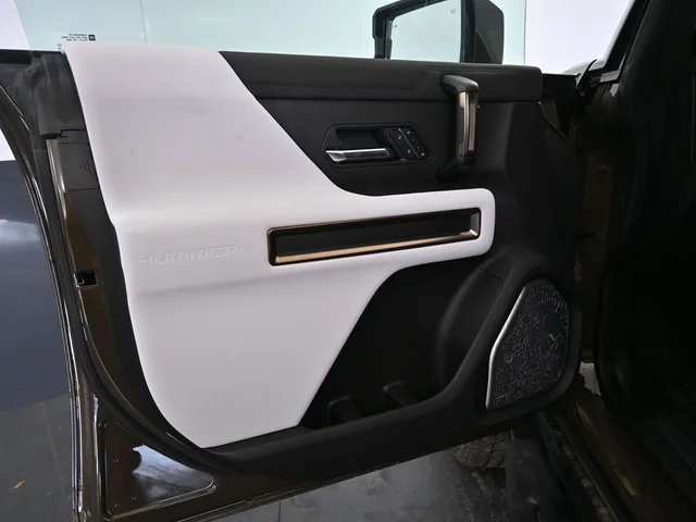 Nuevos GMC HUMMER EV PICKUP à Estados chez autogozo