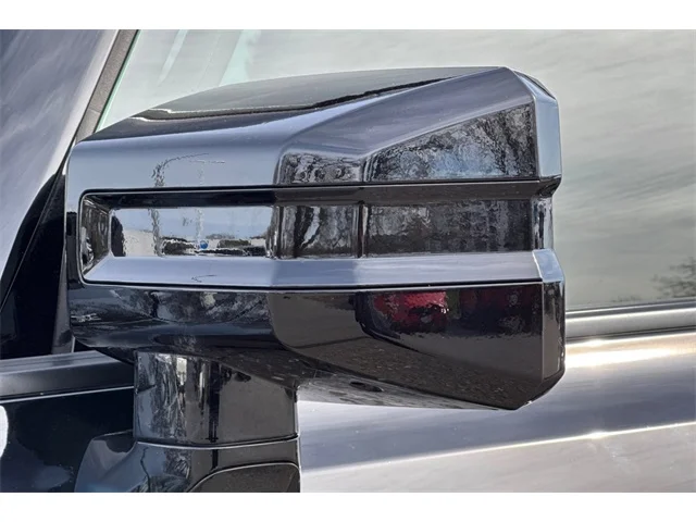 SEMINUEVOS GMC Hummer EV Pickup at ELK GROVE in Elk Grove Buick GMC