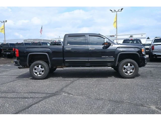 SEMINUEVOS GMC Sierra 3500HD a Estados en autogozo