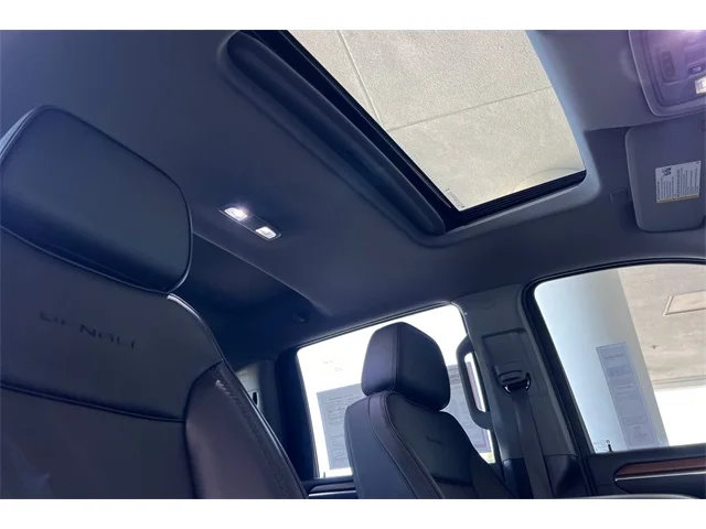 SEMINUEVOS GMC Sierra 2500HD at ELK GROVE in Elk Grove Buick GMC