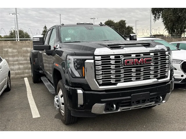 SEMINUEVOS GMC Sierra 3500HD at ELK GROVE in Elk Grove Buick GMC