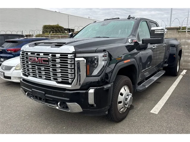 SEMINUEVOS GMC Sierra 3500HD at ELK GROVE in Elk Grove Buick GMC