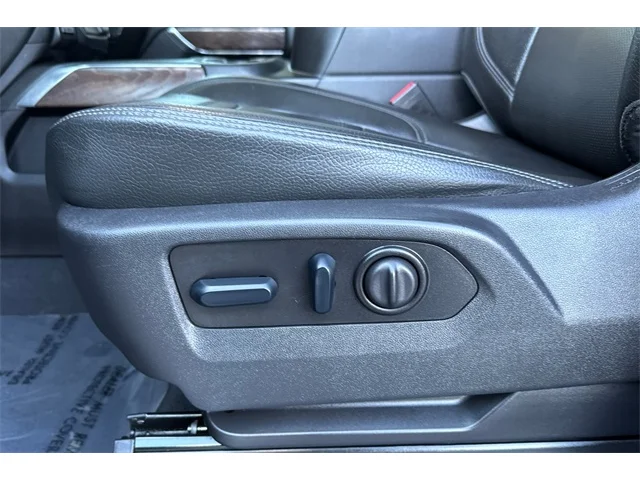 SEMINUEVOS GMC Sierra 3500HD at ELK GROVE in Elk Grove Buick GMC