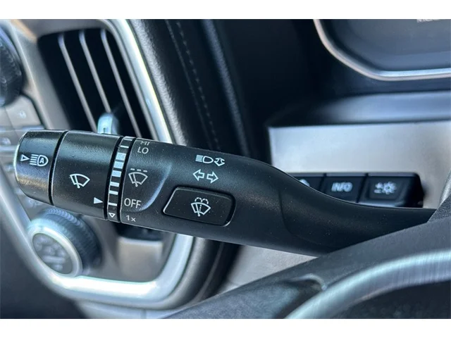 SEMINUEVOS GMC Sierra 3500HD at ELK GROVE in Elk Grove Buick GMC