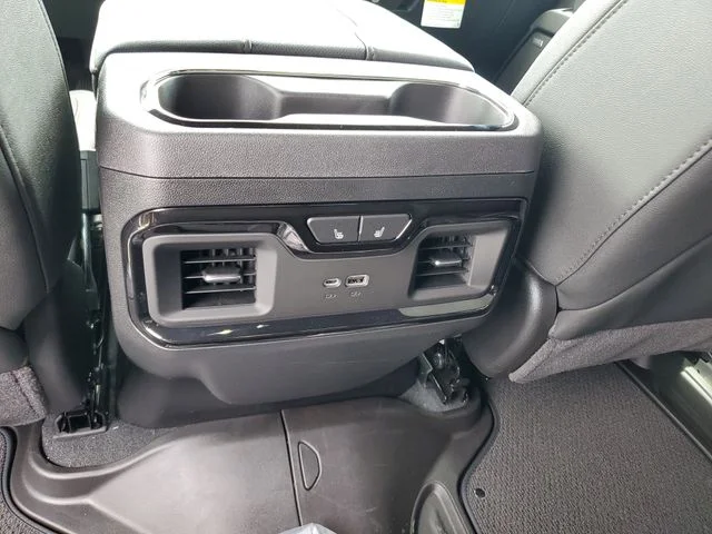 Nuevos GMC SIERRA 3500HD à Estados chez autogozo