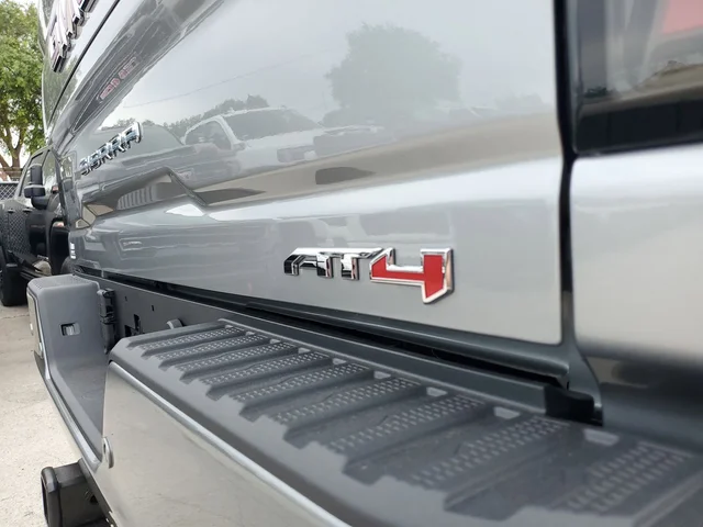Nuevos GMC SIERRA 3500HD à Estados chez autogozo