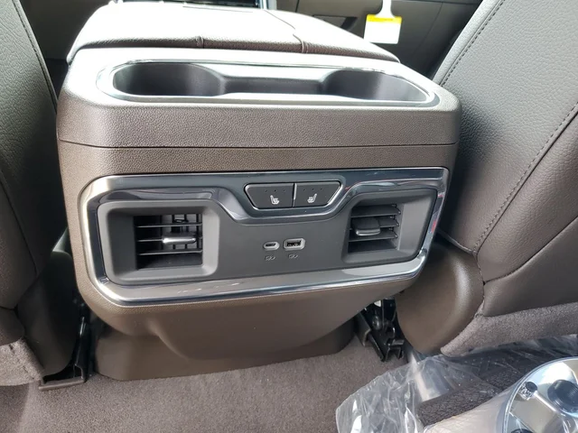 Nuevos GMC SIERRA 3500HD à Estados chez autogozo