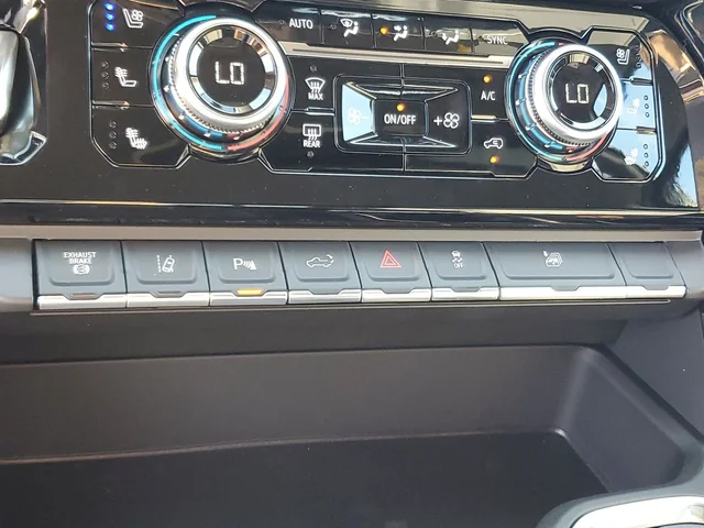 Nuevos GMC SIERRA 3500HD à Estados chez autogozo