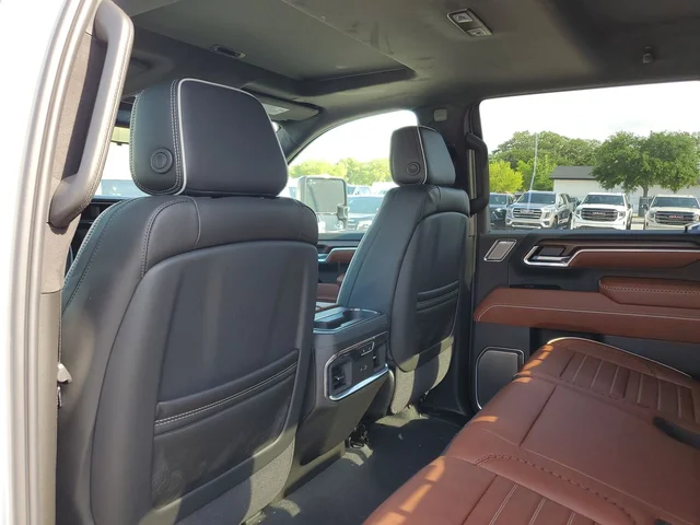 Nuevos GMC SIERRA 3500HD à Estados chez autogozo