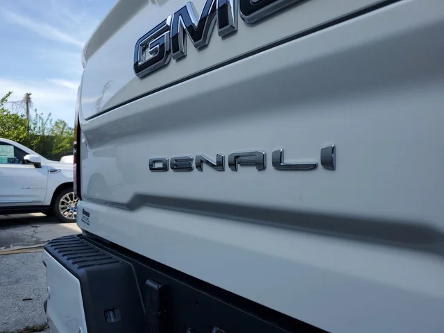 Nuevos GMC SIERRA 3500HD à Estados chez autogozo