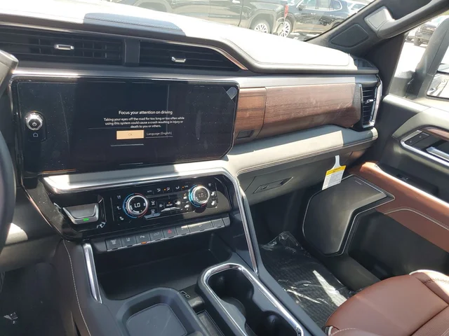 Nuevos GMC SIERRA 3500HD à Estados chez autogozo