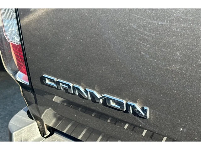 SEMINUEVOS GMC Canyon at ELK GROVE in Elk Grove Buick GMC