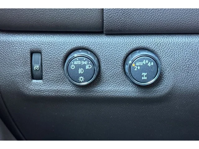 SEMINUEVOS GMC Canyon at ELK GROVE in Elk Grove Buick GMC