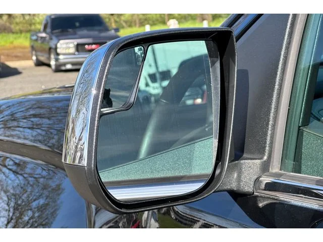 SEMINUEVOS GMC Canyon at ELK GROVE in Elk Grove Buick GMC