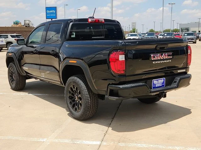 Nuevos GMC CANYON à Estados chez autogozo