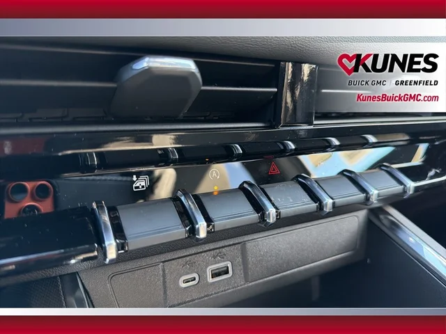 Nuevos GMC CANYON à Estados chez autogozo