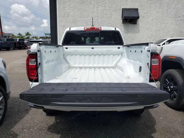 Nuevos GMC CANYON à Estados chez autogozo