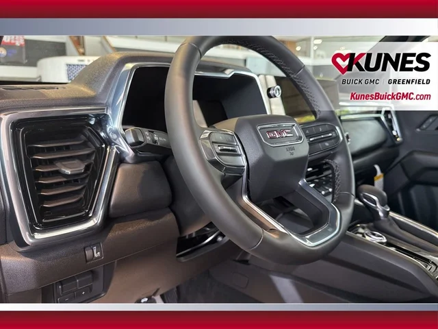Nuevos GMC CANYON à Estados chez autogozo