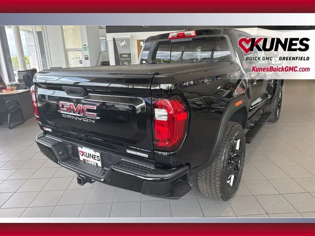 Nuevos GMC CANYON à Estados chez autogozo