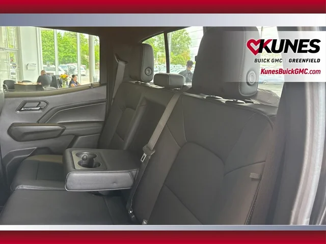 Nuevos GMC CANYON à Estados chez autogozo
