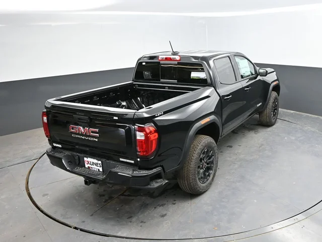 Nuevos GMC CANYON à Estados chez autogozo