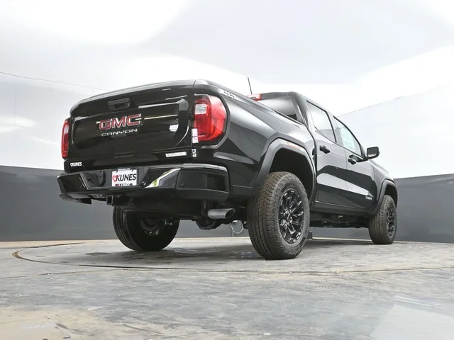 Nuevos GMC CANYON à Estados chez autogozo