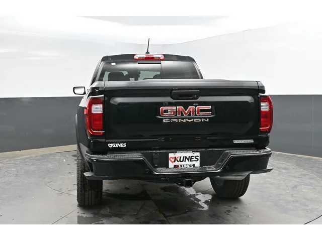 Nuevos GMC CANYON à Estados chez autogozo
