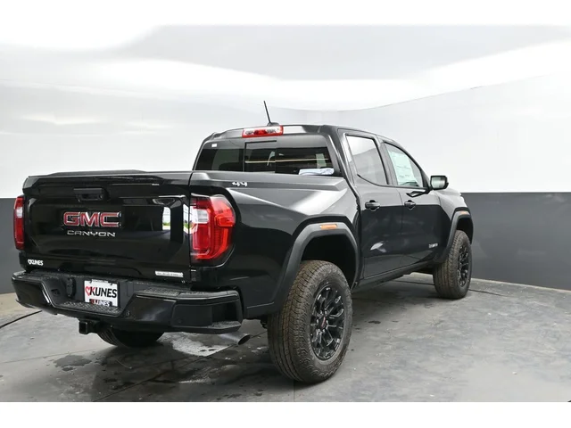 Nuevos GMC CANYON à Estados chez autogozo