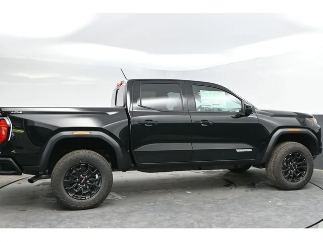 Nuevos GMC CANYON à Estados chez autogozo