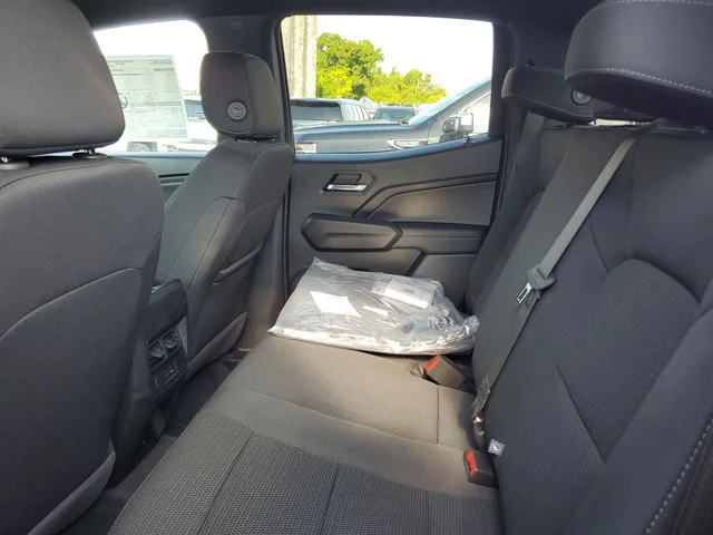 Nuevos GMC CANYON à Estados chez autogozo