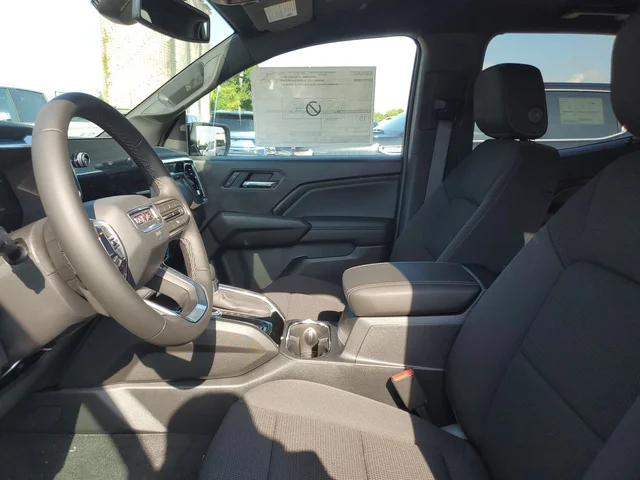 Nuevos GMC CANYON à Estados chez autogozo