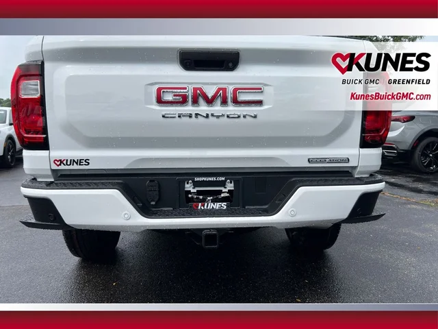 Nuevos GMC CANYON à Estados chez autogozo