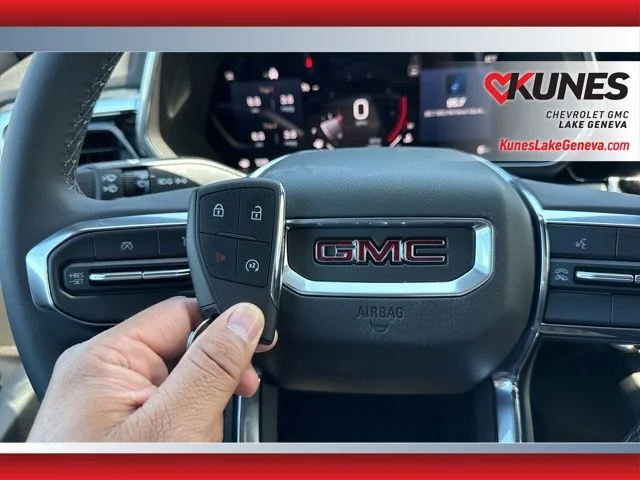 Nuevos GMC CANYON à Estados chez autogozo