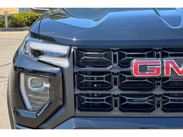 SEMINUEVOS GMC Canyon at ELK GROVE in Elk Grove Buick GMC