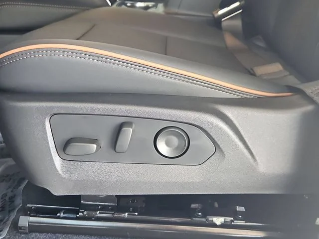 Nuevos GMC CANYON à Estados chez autogozo