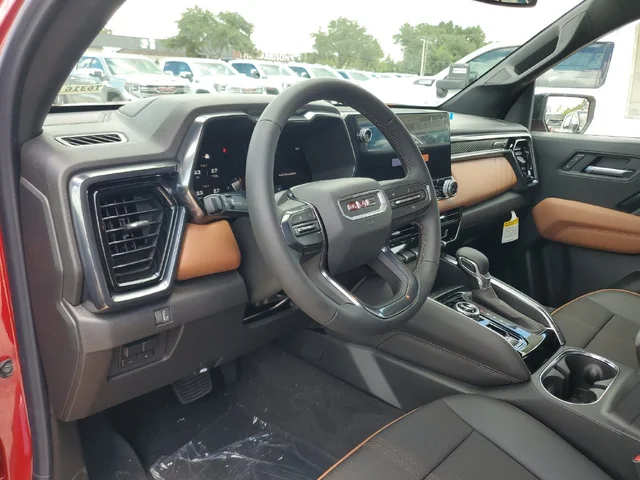 Nuevos GMC CANYON à Estados chez autogozo