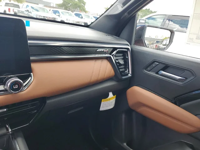 Nuevos GMC CANYON à Estados chez autogozo
