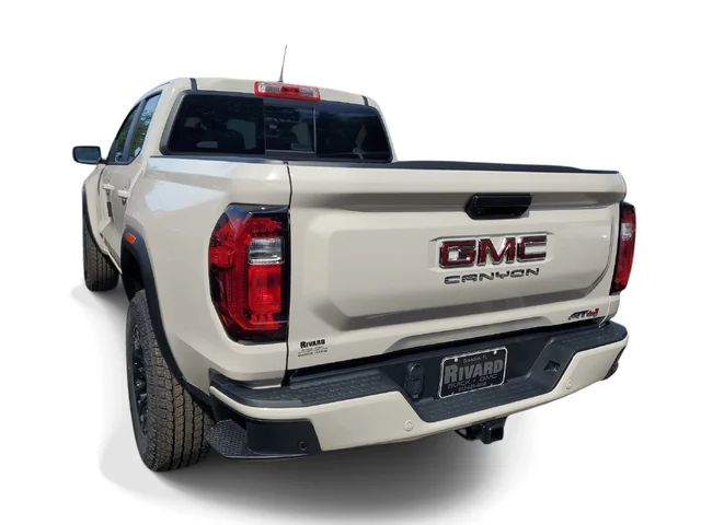 Nuevos GMC CANYON à Estados chez autogozo