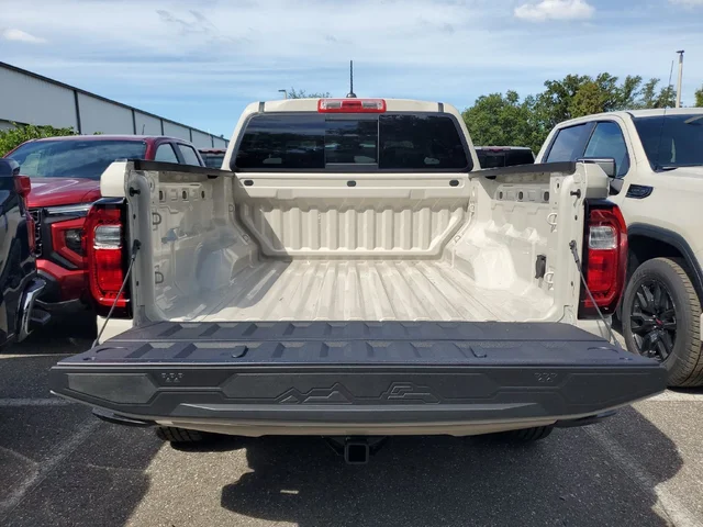 Nuevos GMC CANYON à Estados chez autogozo