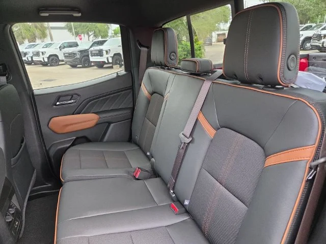 Nuevos GMC CANYON à Estados chez autogozo