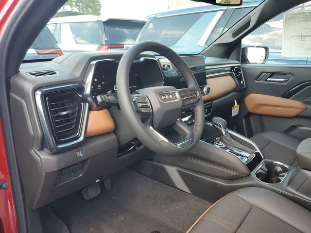 Nuevos GMC CANYON à Estados chez autogozo