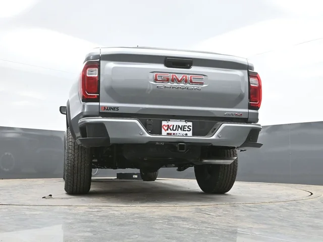 Nuevos GMC CANYON à Estados chez autogozo