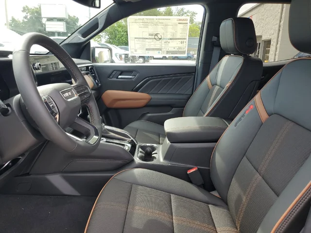 Nuevos GMC CANYON à Estados chez autogozo