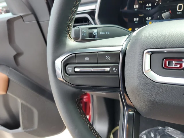 Nuevos GMC CANYON à Estados chez autogozo