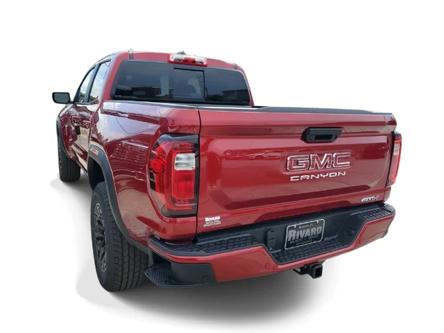 Nuevos GMC CANYON à Estados chez autogozo