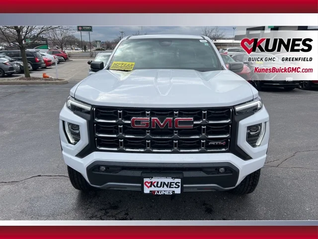 Nuevos GMC CANYON à Estados chez autogozo