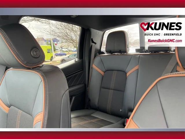 Nuevos GMC CANYON à Estados chez autogozo